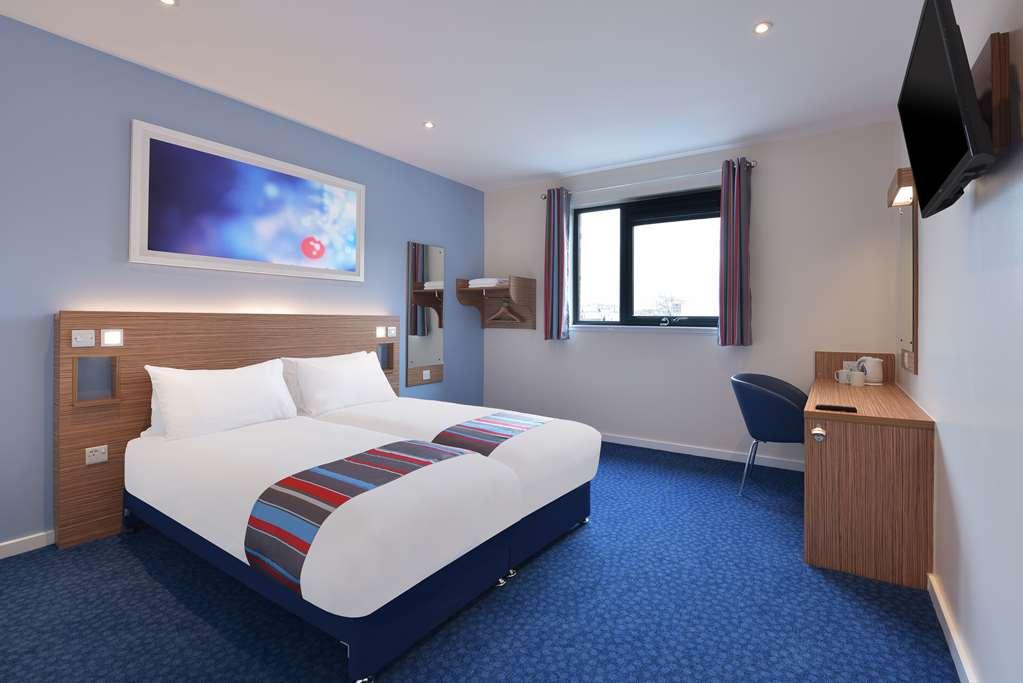 Travelodge Northwich Lostock Gralam Habitación foto